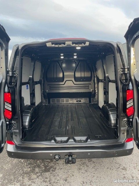 Ford Transit Custom Fg 320 L1H1 2.5 Duratec 232ch Hybride rechargeable Limited CVT (image 4)