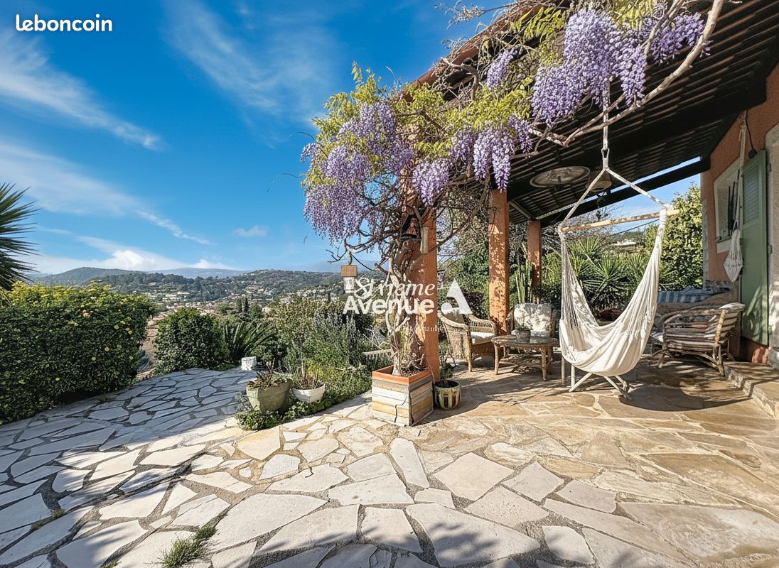 Maison 5 pièces 124 m² · à Pégomas · 124 m² · 725 000 €