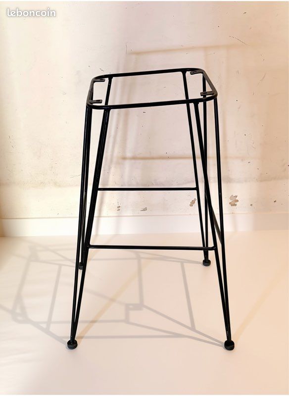 Chaise de bar, tabouret, piètement, assise, neufs, porte-vases, porte-bûches… (image 3)