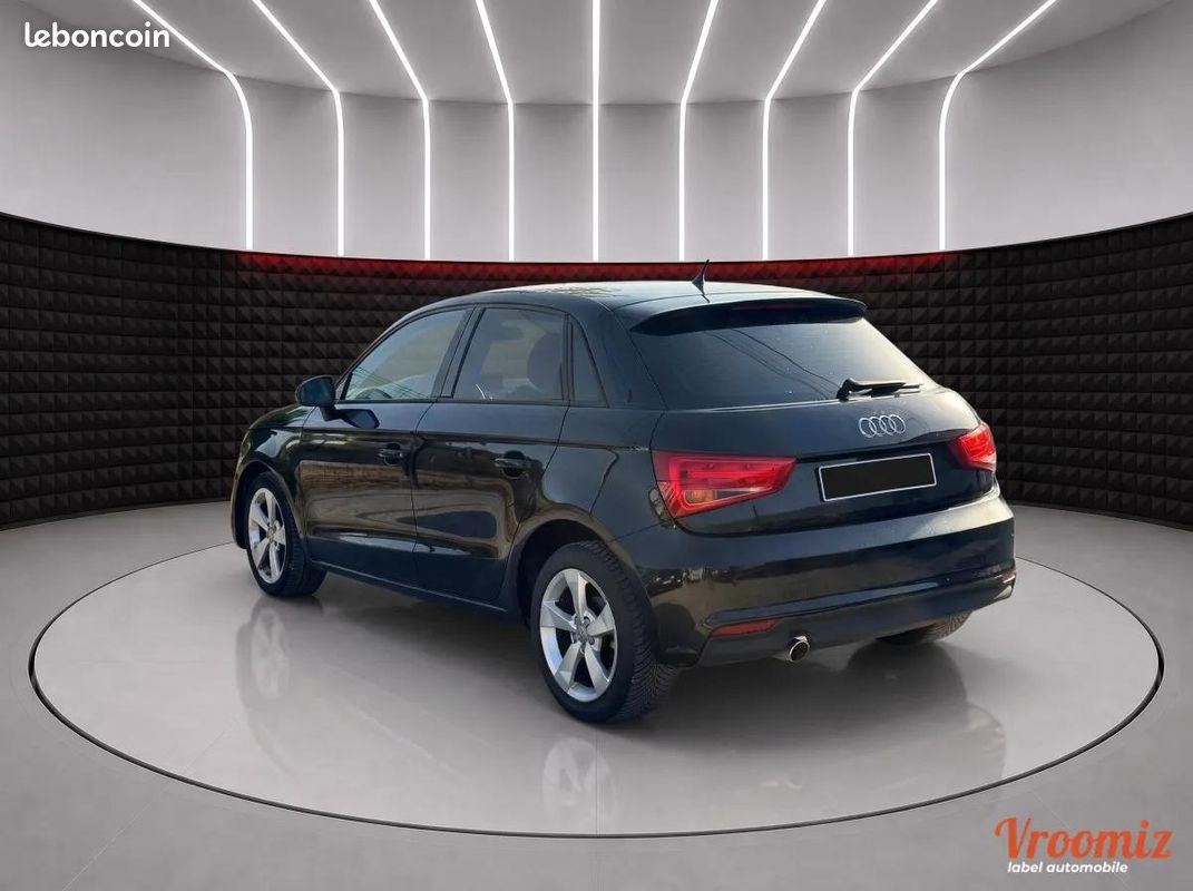 Audi A1 SPORTBACK 1.4 TDI 90 AMBIENTE (image 4)
