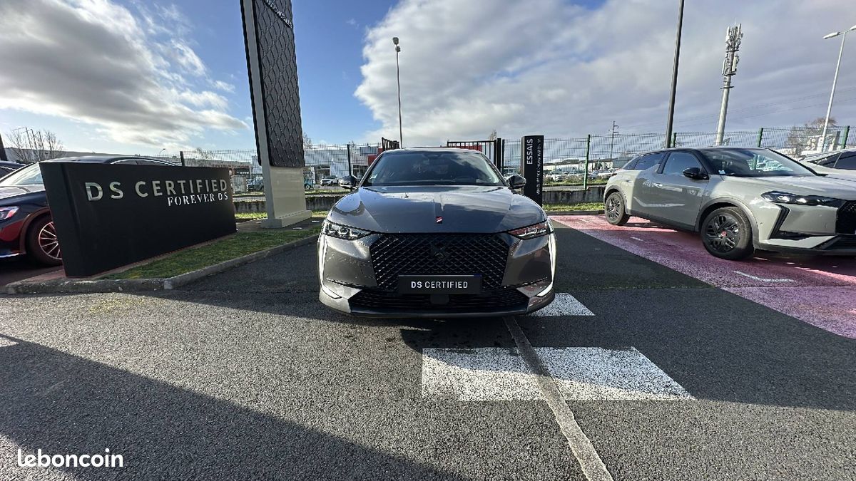 DS DS 4 Hybride E-Tense 225 EAT8 Performance Line - Voitures