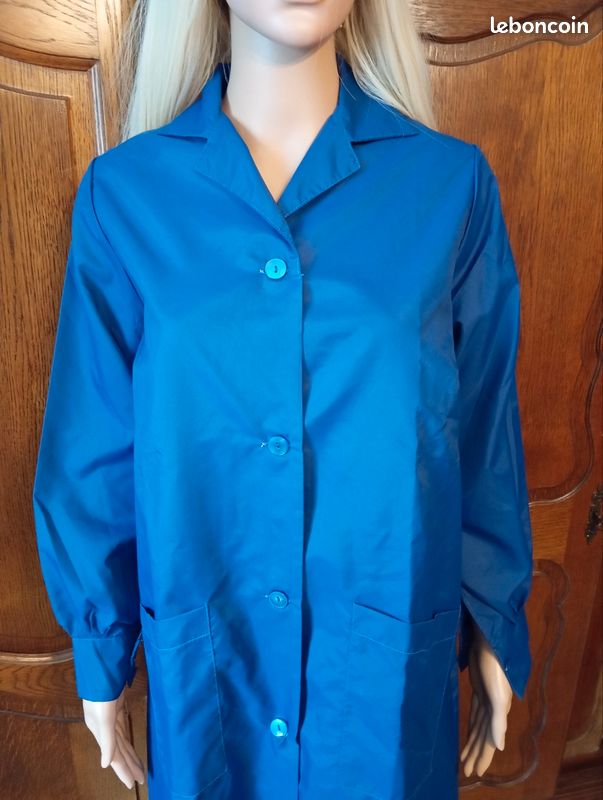 Chemise oversize col classique en coton rayé Joyful Bleu Essentiel antwerp - Femme | Place des Tendances