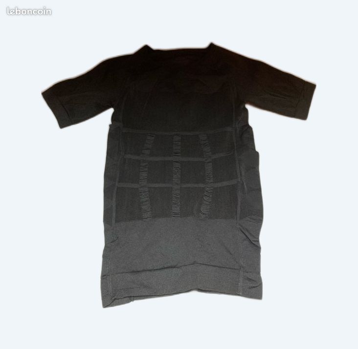 TEE shirt femme anti mal de dos neuf curveless Vêtements