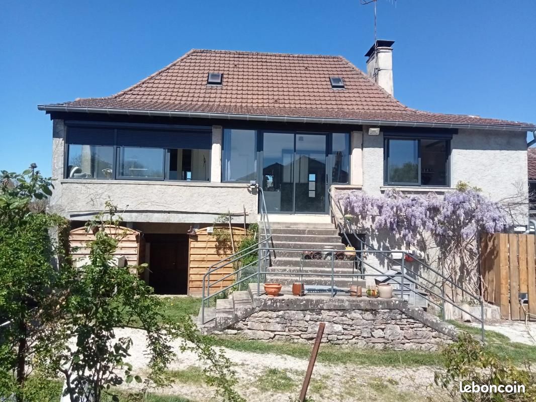 Maison 6 pièces 110 m² · à Varaire · 110 m² · 254 000 €