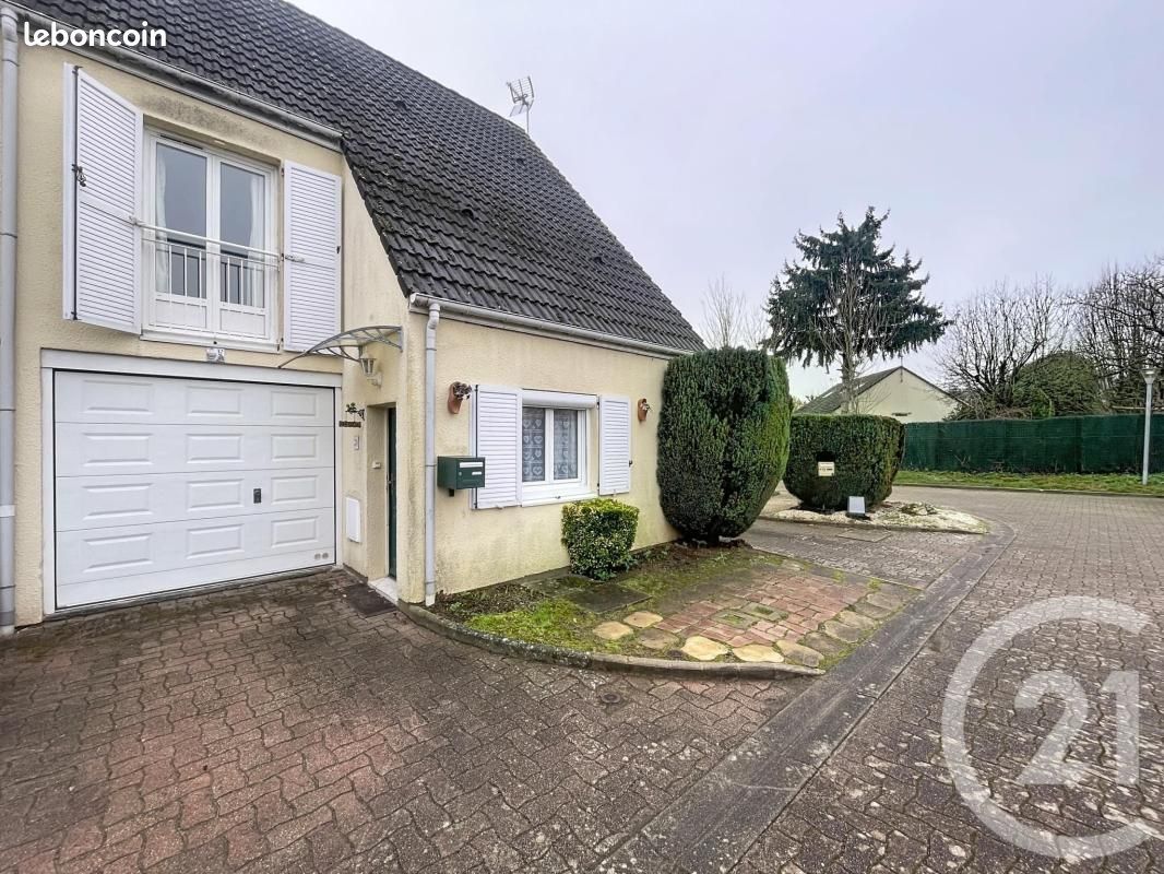 Maison 5 pièces 100 m² · à Saint-Germain-Laval · 100 m² · 210 000 €