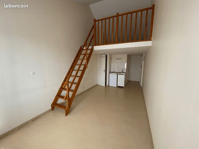 Appartement 2 pièces 23 m² - Poitiers 86000 (image principale 0)