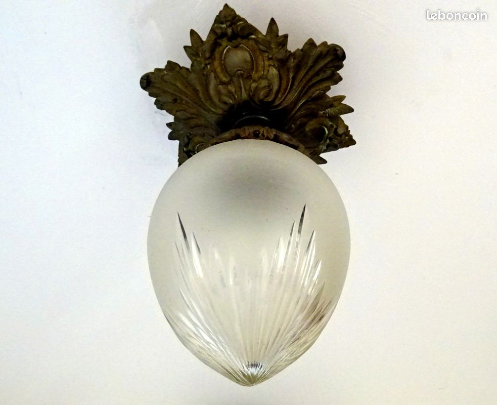 Ancienne LAMPE en BRONZE et GLOBE en verre taillé (vintage) (image 2)