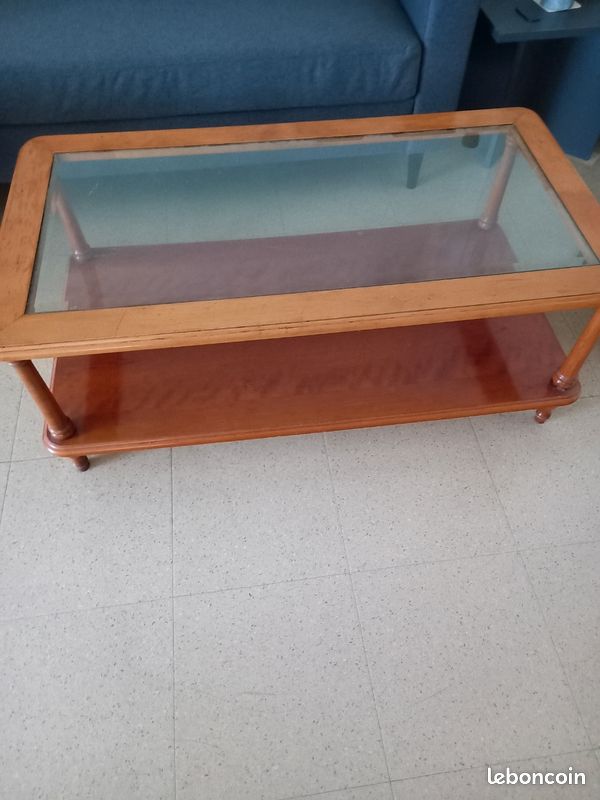 Table (image 1)