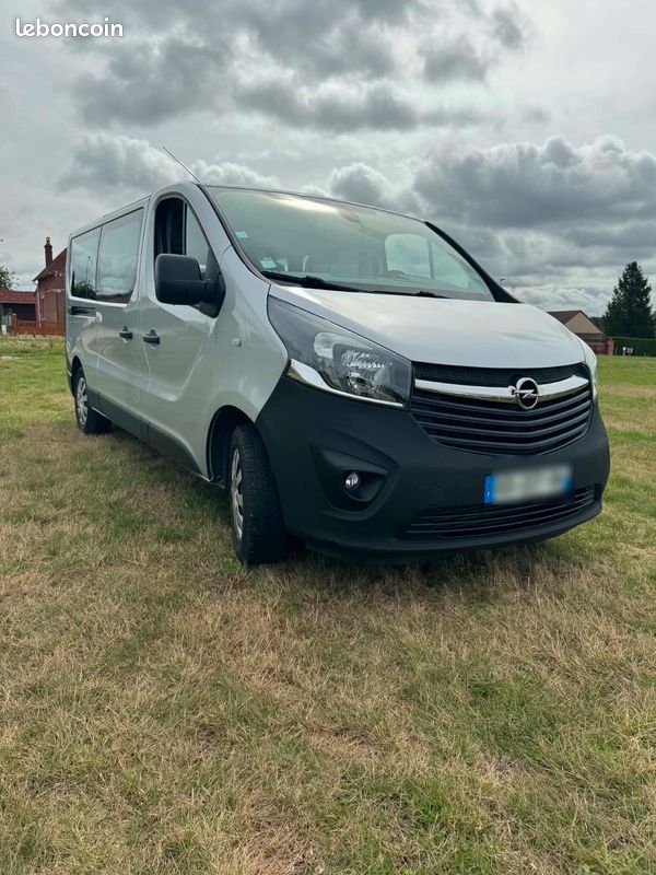 Opel vivaro (image 1)
