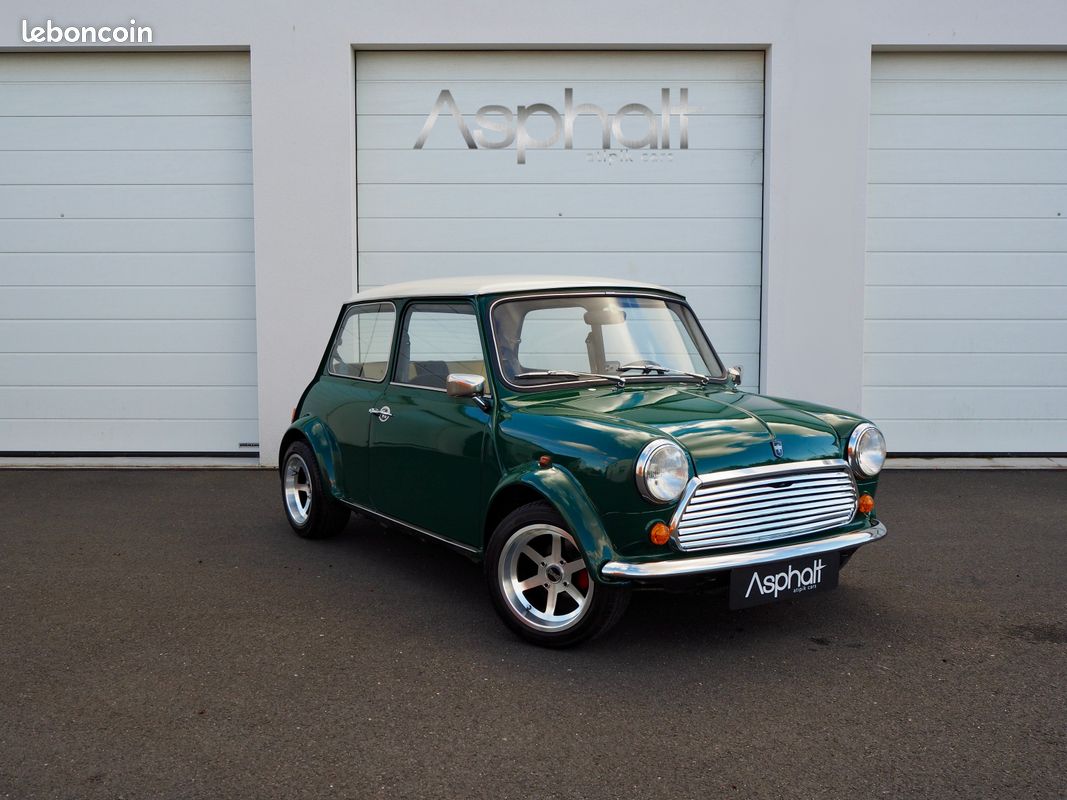 MINI AUSTIN 1300 carbu - Restaurée carrosserie et mécanique (image 1)