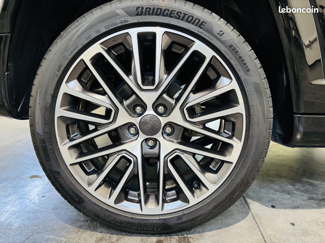 Jeep Compass 1.5 e-Hybrid 130 DTC-7 Summit (image 25)