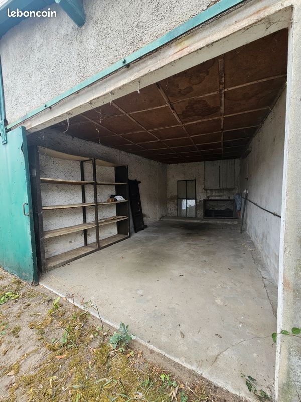 Garages parking (image 3)