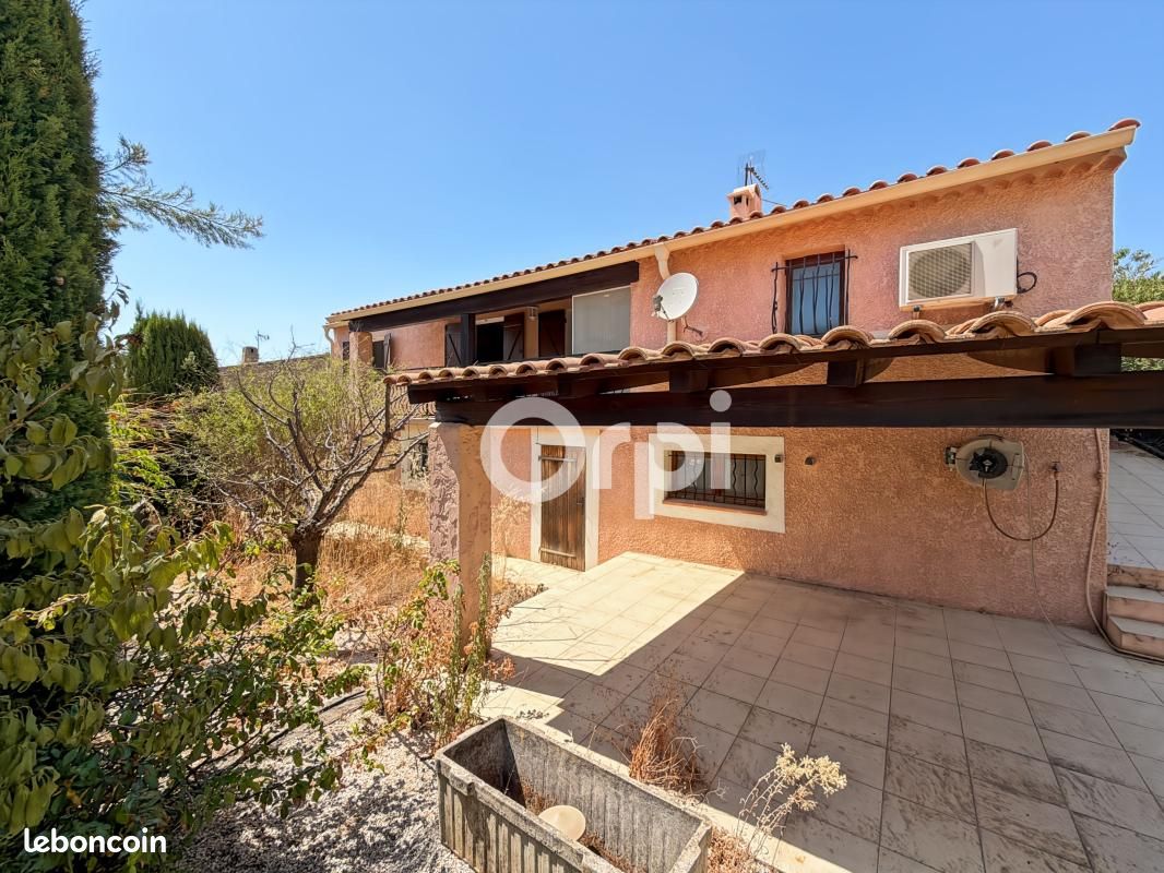 Maison 4 pièces 140 m² · à Roquefort-la-Bédoule · 140 m² · 548 000 €