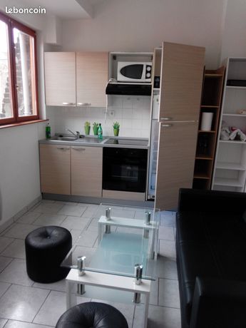 République-Vauban T3 idéalement placé, meublé et partiellement mansardé en duplex — 1
