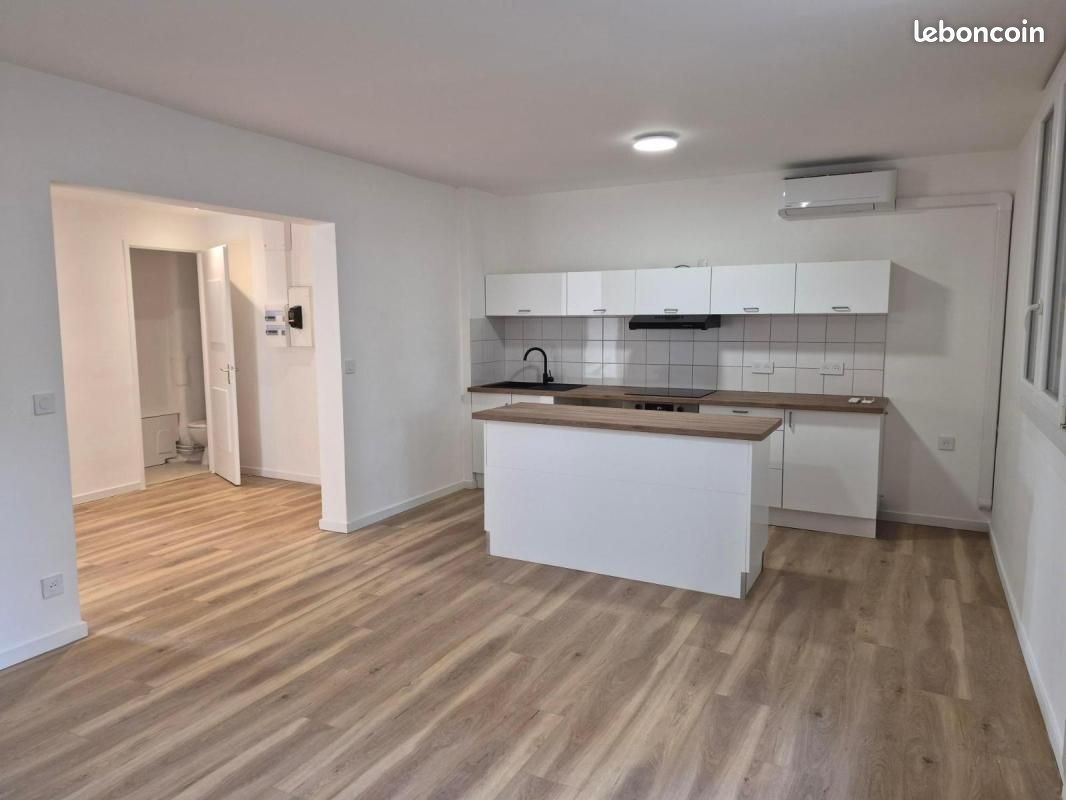 Appartement 2 pièces 49 m² · à Bron · 49 m² · 815 €/mois