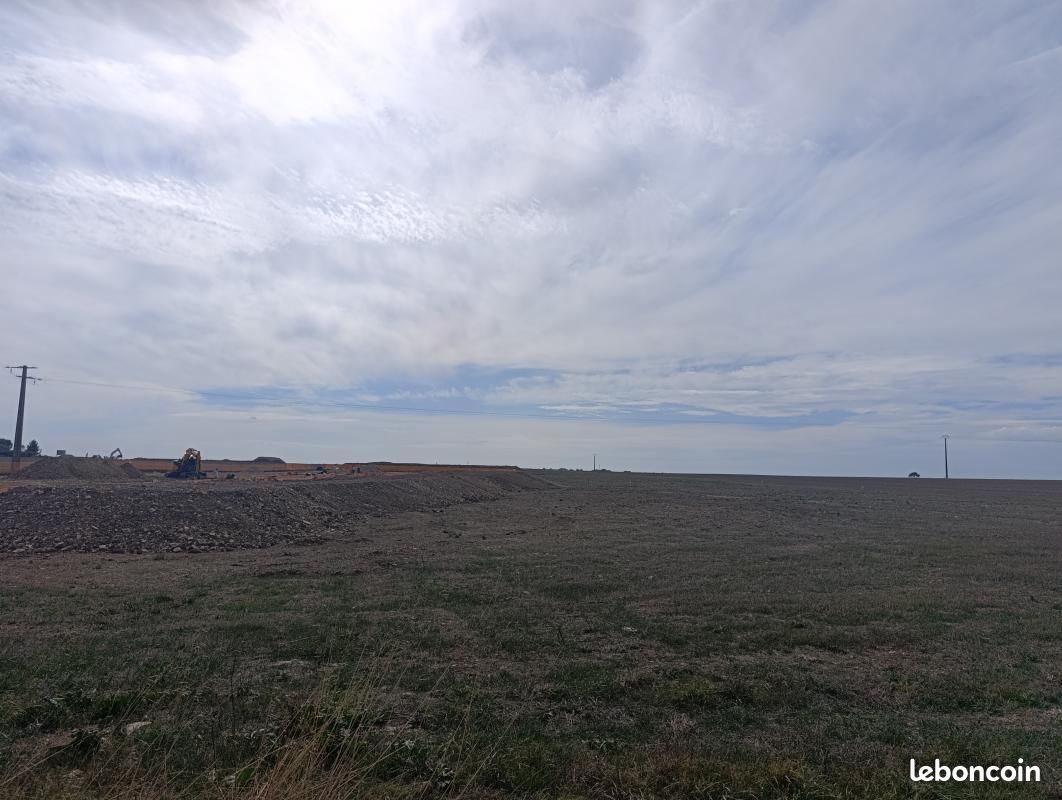 Terrain 251 m² · à Saint-Rogatien · 128 900 €