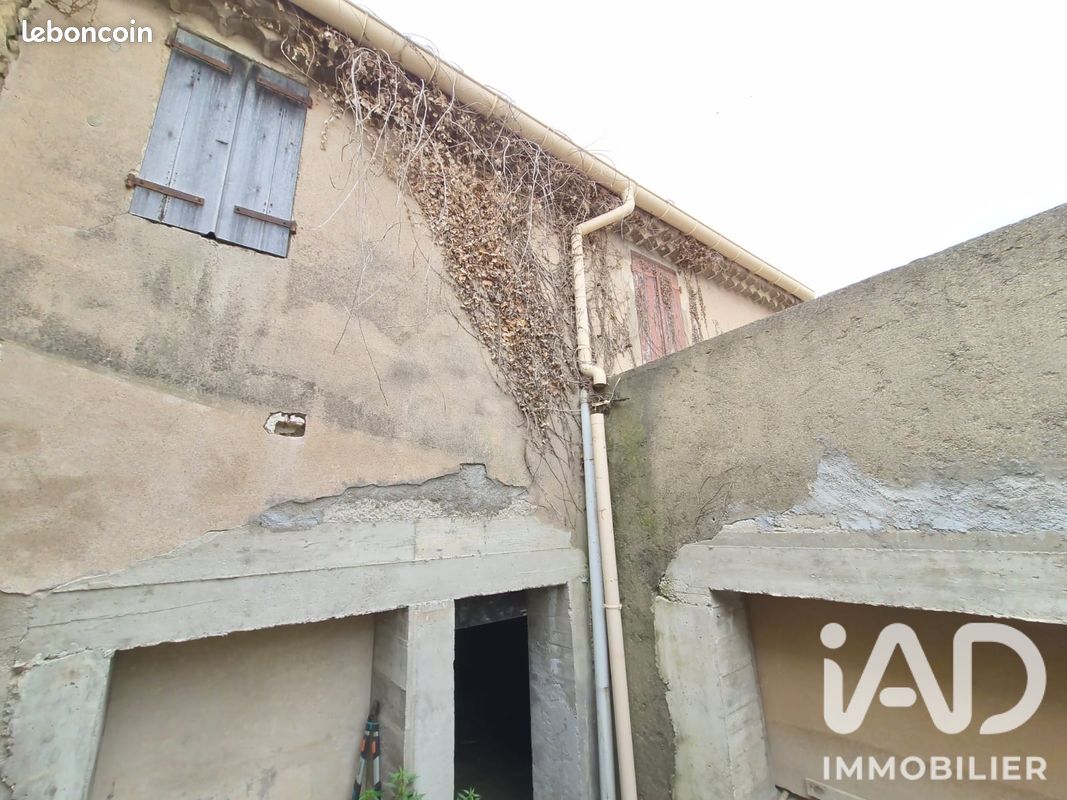 Propriété 1 pièce 140 m² (image 2)