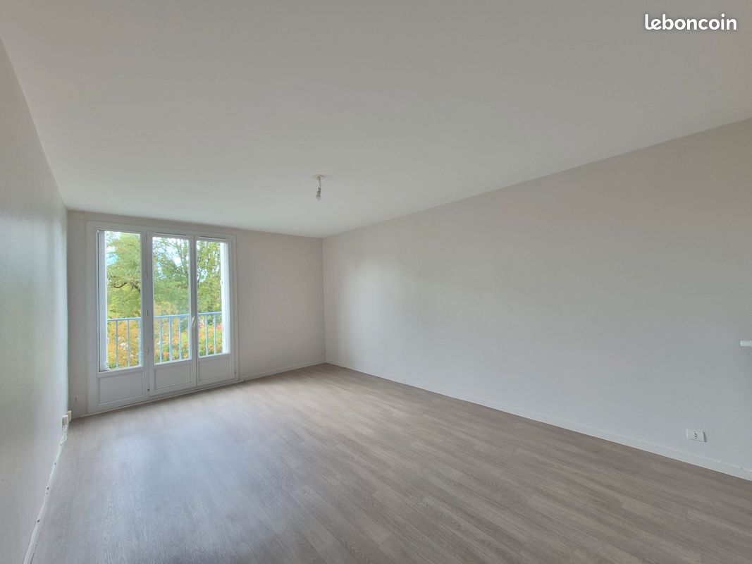 Appartement 4 pièces 82 m² · à Tours · 82 m² · 671 €/mois