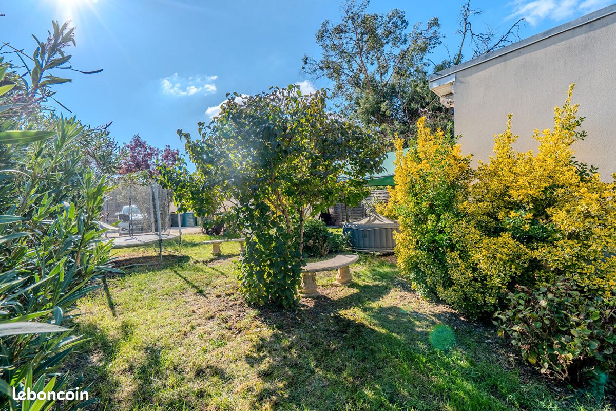 Maison 8 pièces 200 m² · à Floirac · 200 m² · 549 900 €