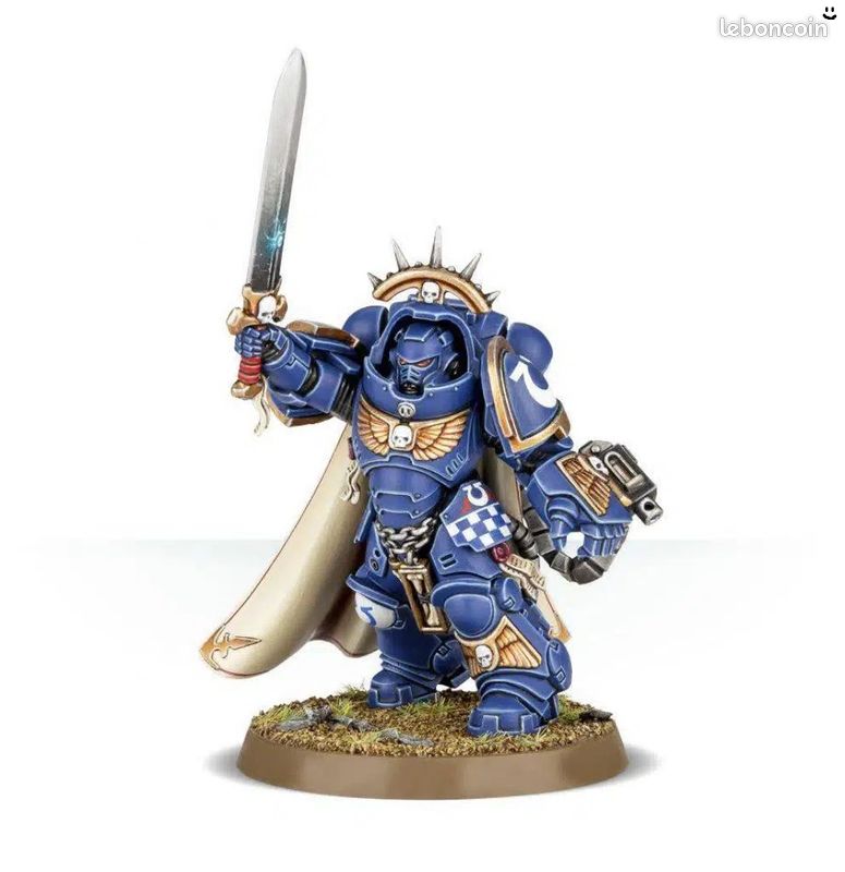Space Marines Capitaine en armure Gravis Warhammer 40k Captain in Gravis Armour Ultramarines Black Templars Blood Angels Dark Angels Spaces Marine (image 1)