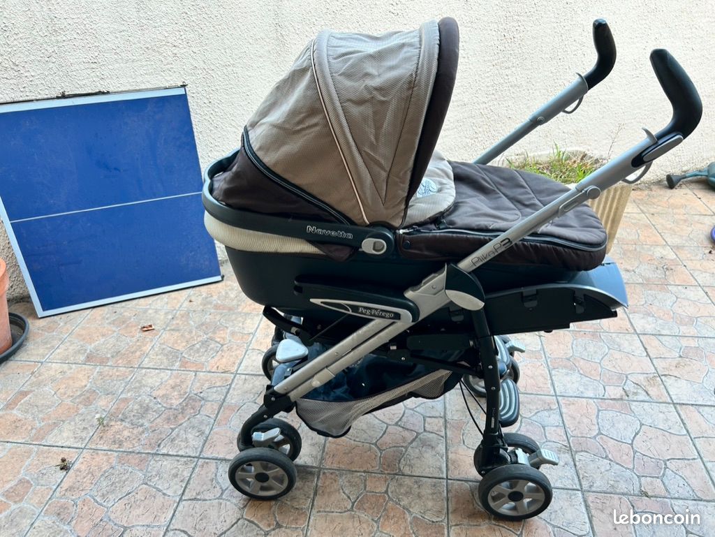 Poussette Peg Perego Pliko P3 Équipement bébé