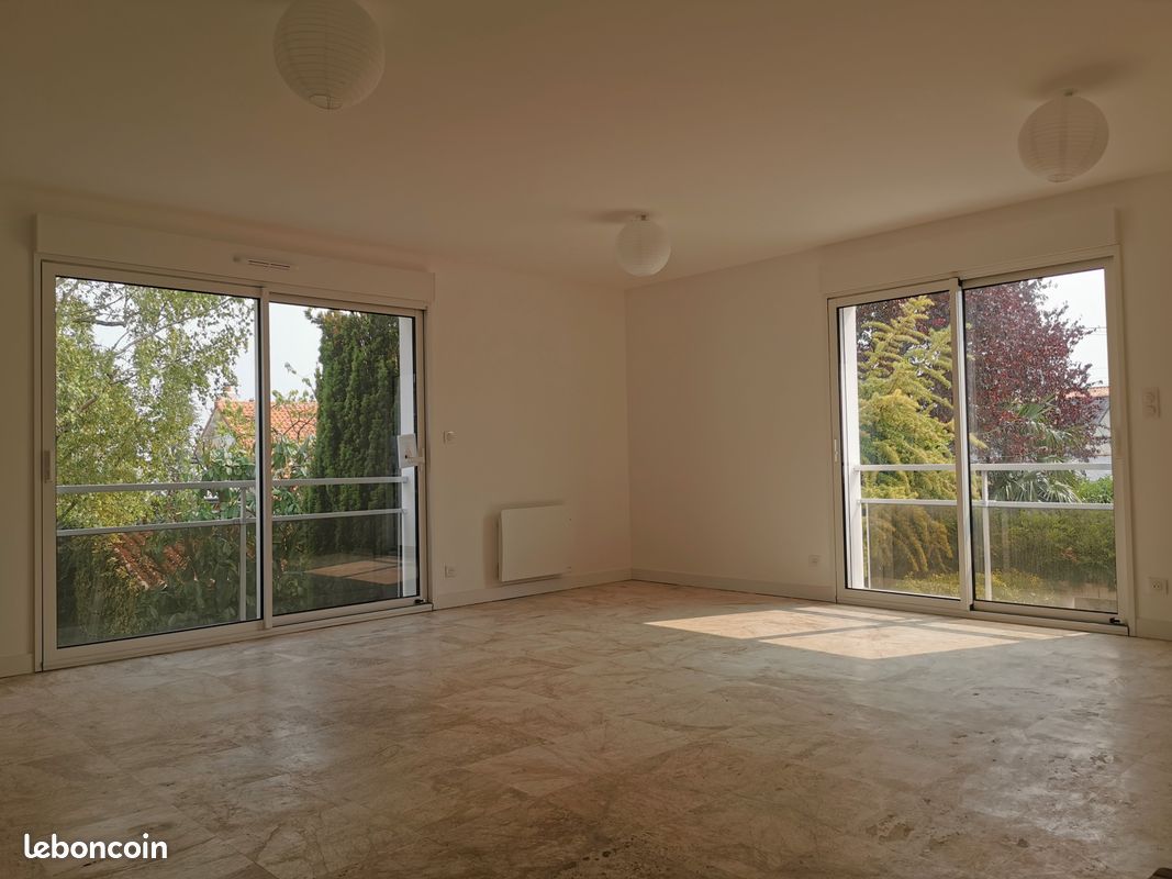 Maison a louer vertou - 8 pièce(s) - 152 m2 - Surfyn