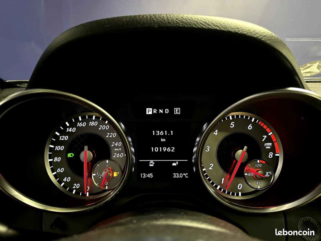 MERCEDES-BENZ Classe SLK 1.8 204ch AMG Line - Sièges chauffants et ventilés - Caméra de recul - Suivi Complet (image 27)