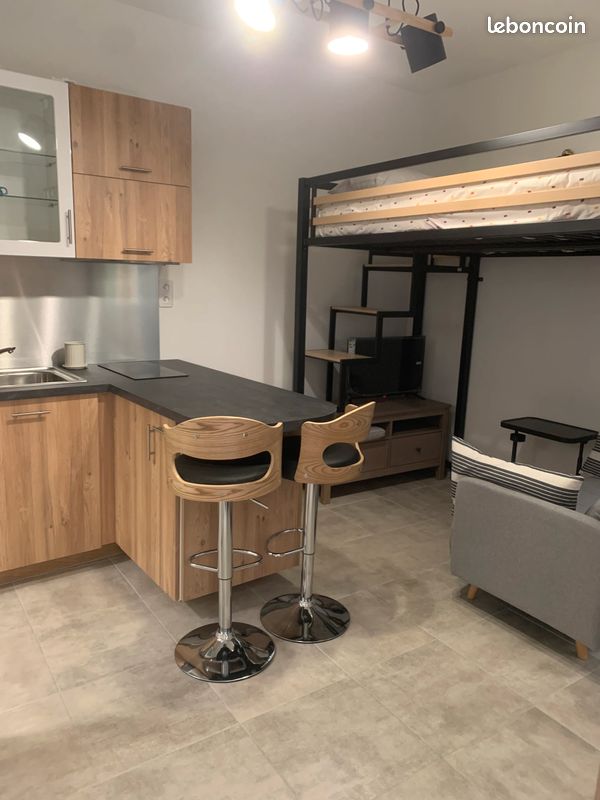 Appartement 1 pièce 15 m² · à Nîmes · 15 m² · 540 €