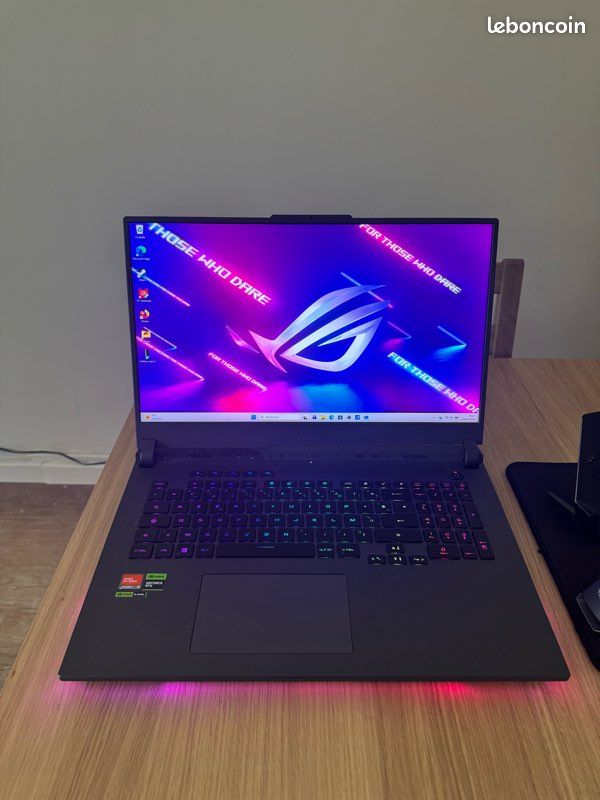 ASUS ROG Strix G713PI Laptop (image 1)