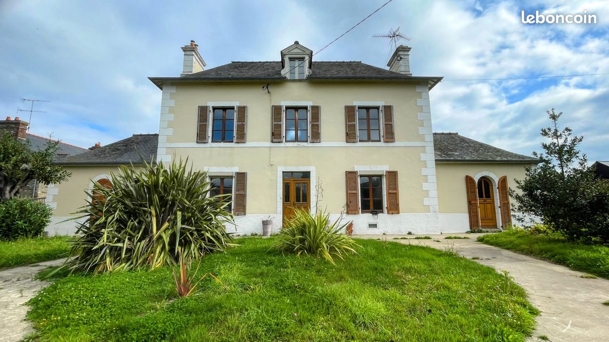 Maison 7 pièces 160 m² · à Pleurtuit · 160 m² · 273 650 €