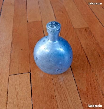 Gourde Aluminium Vintage - Tournus Unis France - Occasion (Rouille)