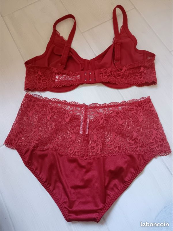 Ensemble slips + soutien gorge (image 2)
