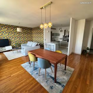 Loue appartement meublé 75m2