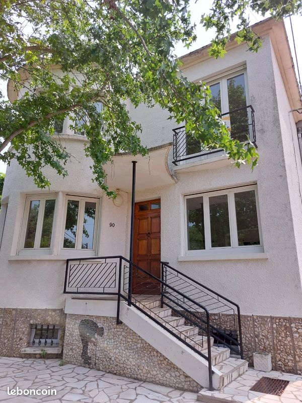Maison 6 pièces 130 m² · à Lescure-d'Albigeois · 130 m² · 210 000 €