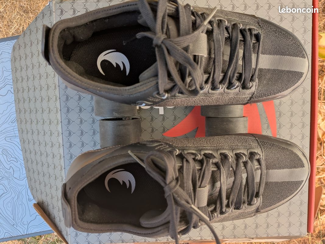 🛼 Rentrée Derby -) vends patins de Roller Derby Chaya Eclipse taille 40 d'avril 2026 🛼 (image 7)