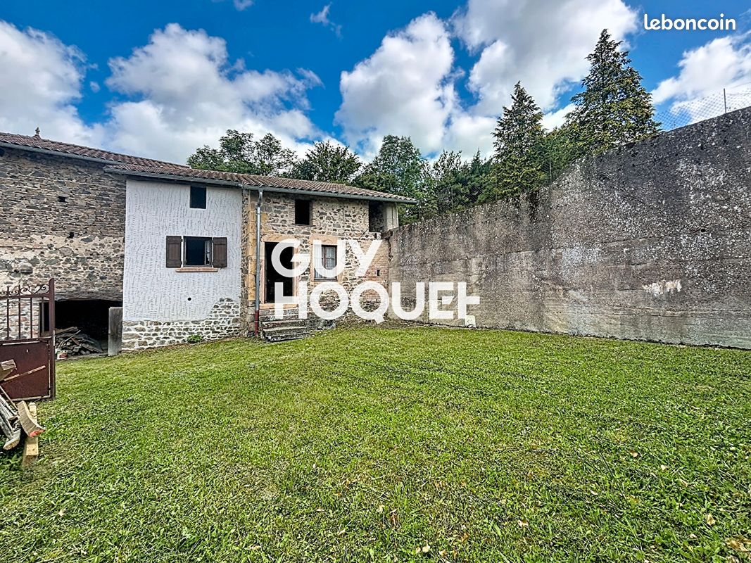 Maison 4 pièces 110 m² · à Jullié · 110 m² · 124 000 €