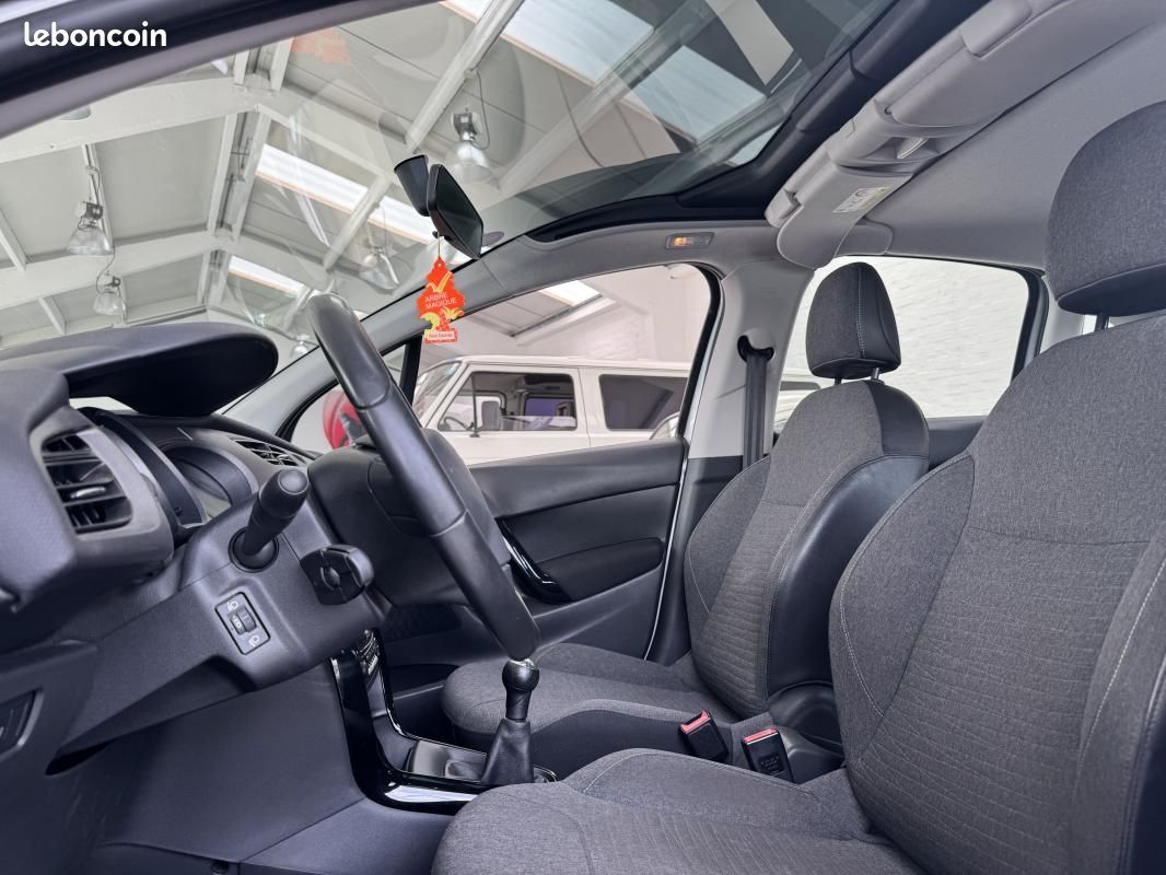 Citroën C3 SEDUCTION 82CH DISTRIBUTION OK CLIM VISIO DRIVE GAR 12M (image 8)