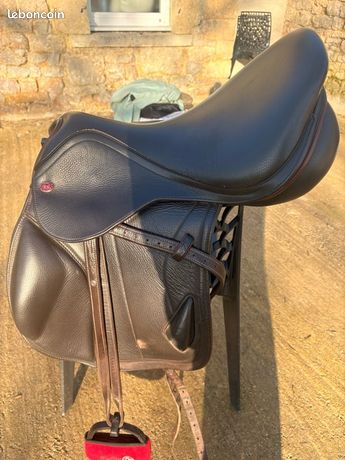 Selle De Dressage Antarès Concept – Occasion – Seconde Main