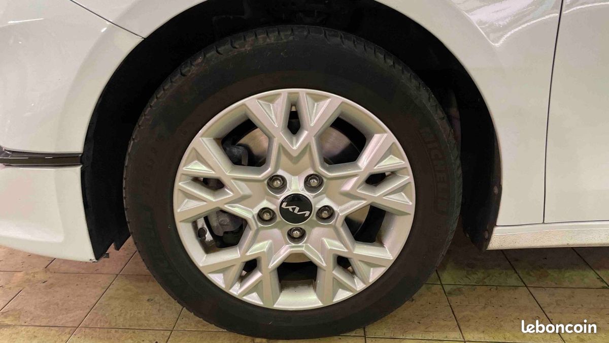 KIA CEED 1.6 CRDi 136 ch MHEV DCT7 Active (image 27)