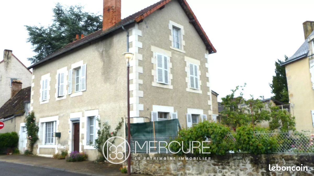 Maison 4 pièces 130 m² · à La Trimouille · 130 m² · 34 000 €