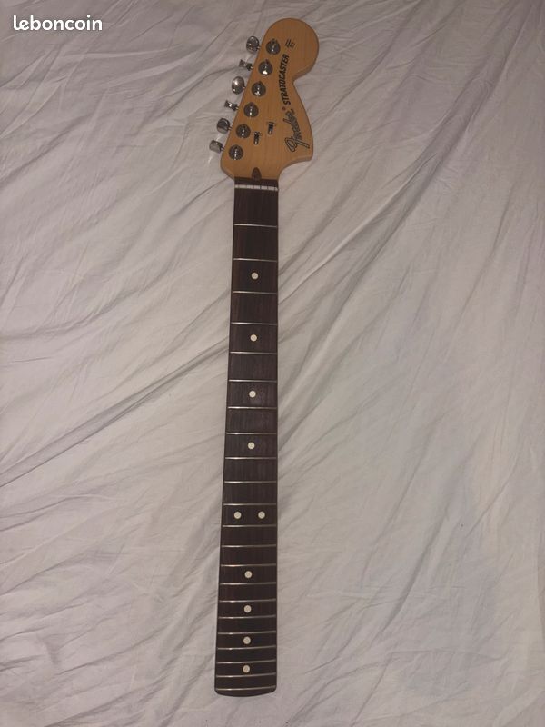 Manche Fender Stratocaster American Performer USA Rosewood (image 1)