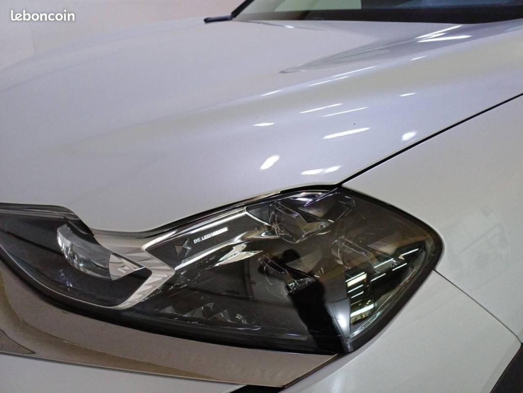 DS 3 Crossback BUSINESS BlueHDi 130 S&S EAT8 - (image 16)
