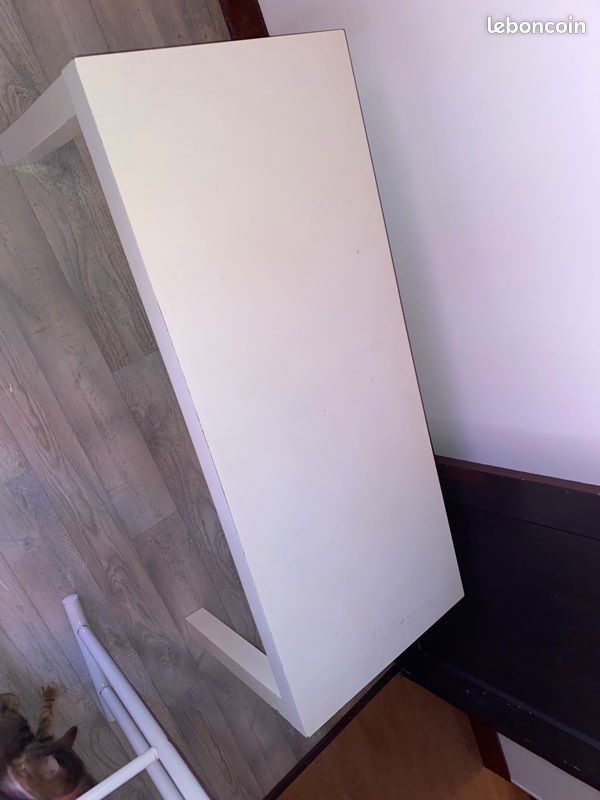 Table IKEA blanche (image 3)