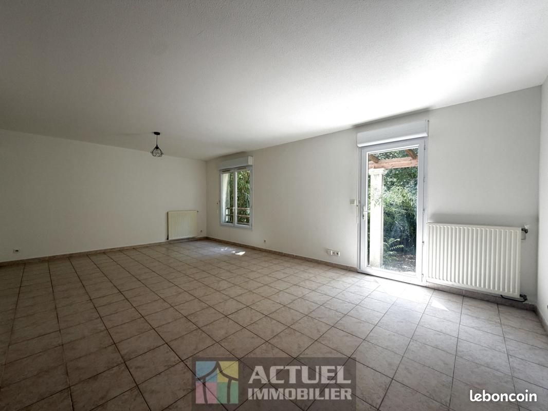 Maison 4 pièces 86 m² · à Nîmes · 86 m² · 993 €