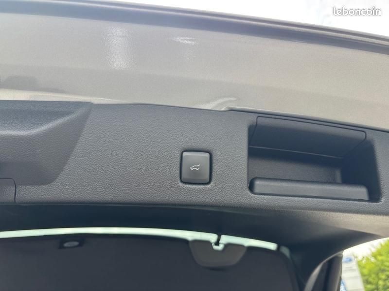 Ford Kuga 2.5 Duratec 225ch PHEV ST-Line X BVA (image 30)