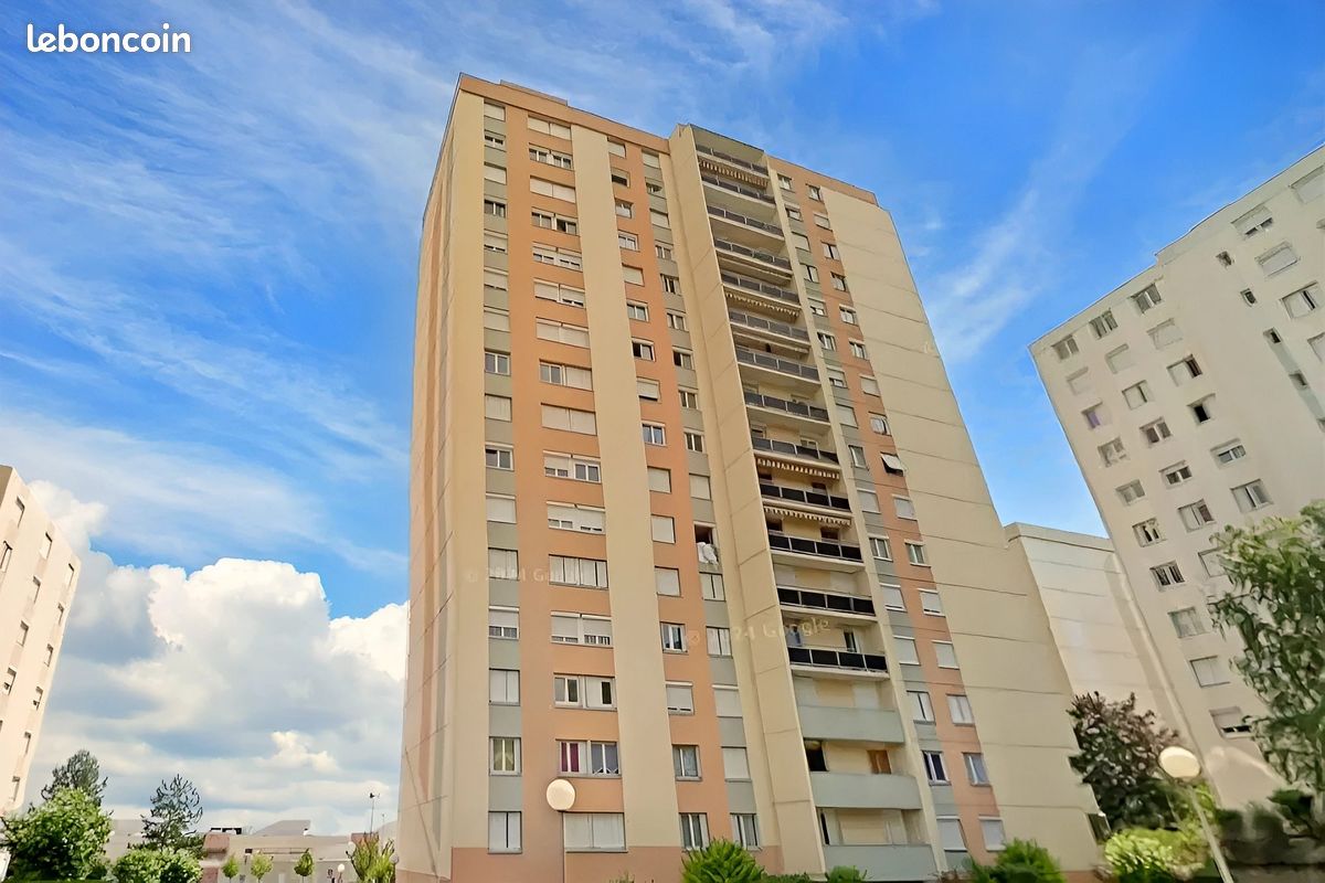 Appartement 3 pièces 65 m² · à Clermont-Ferrand · 65 m² · 65 100 €