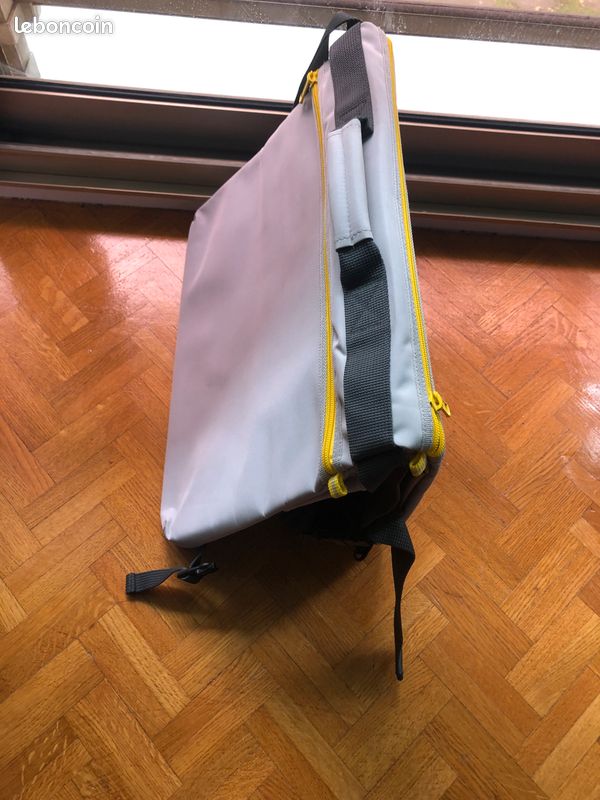 Sacoche ordinateur 17" (image 5)