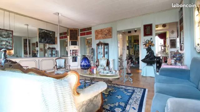 Appartement 3 pièces 78 m² · à Nice · 78 m² · 252 000 €
