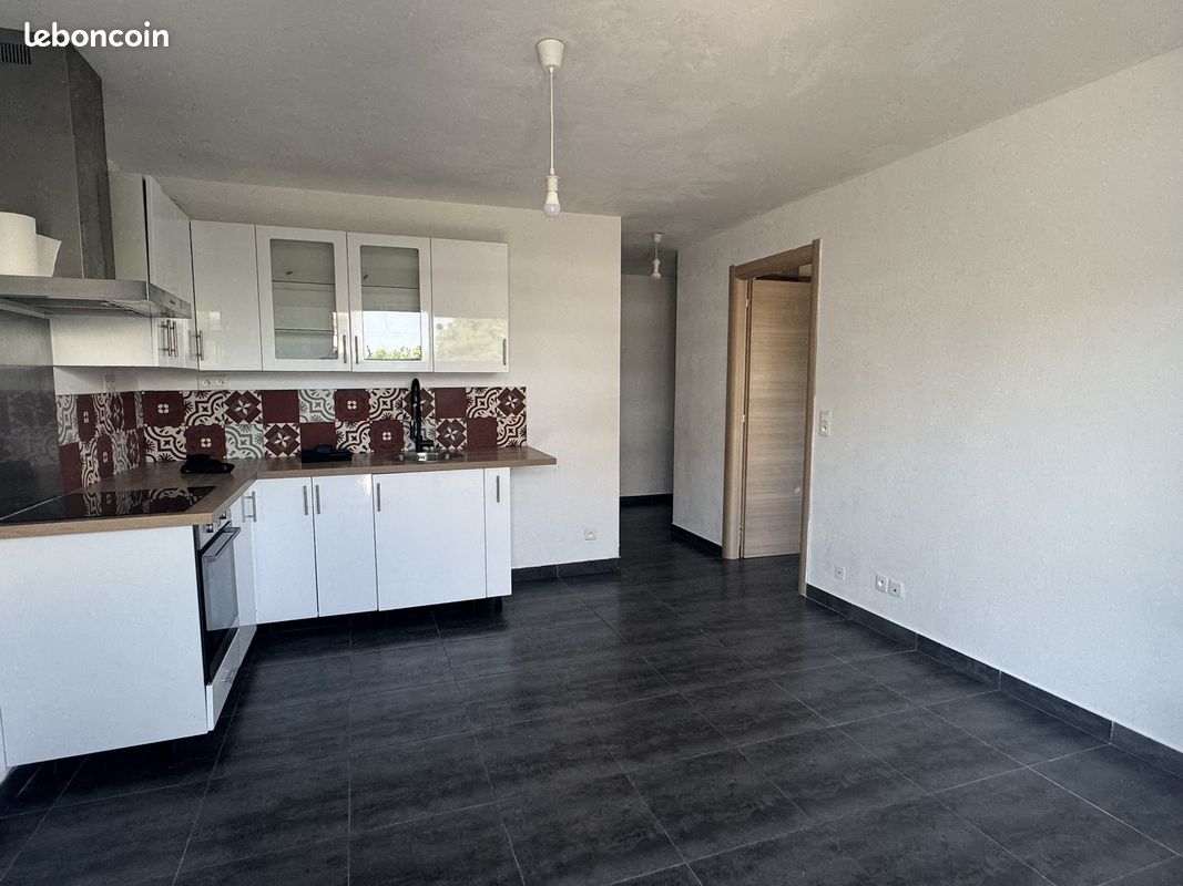 Appartement 2 pièces 42 m² · à San-Nicolao · 42 m² · 660 €