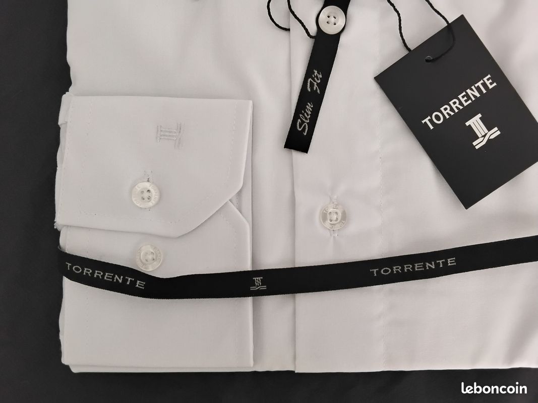 TORRENTE Chemise blanche manches longues pour homme * NEUVE * Taille col 43-44 - Vêtements